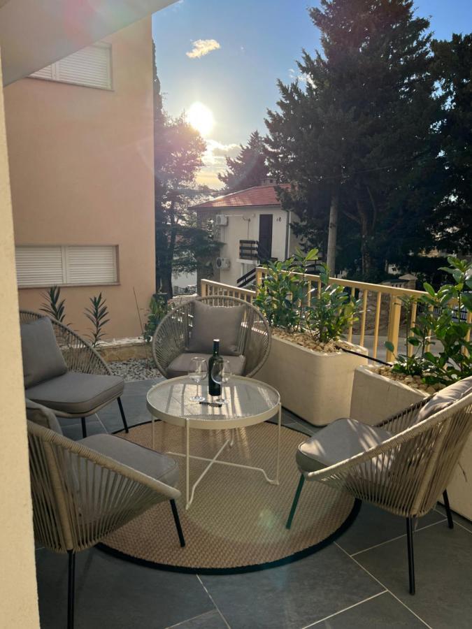 Sunset Huus Appartement Starigrad Paklenica Buitenkant foto